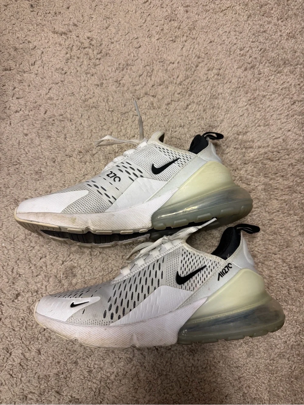 Nike Air 270 Sneakers